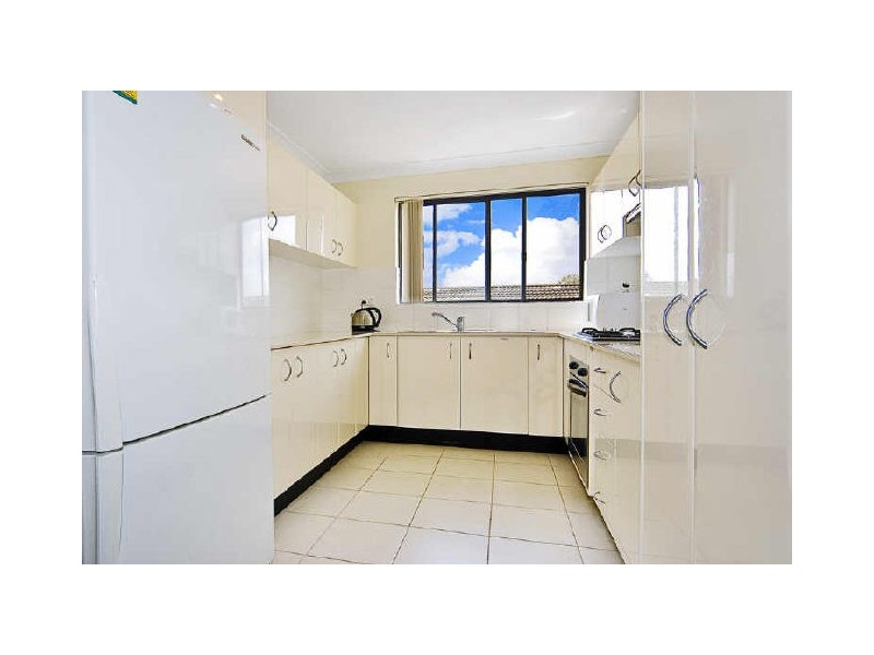 3/5-11 Harcourt Ave, Campsie NSW 2194