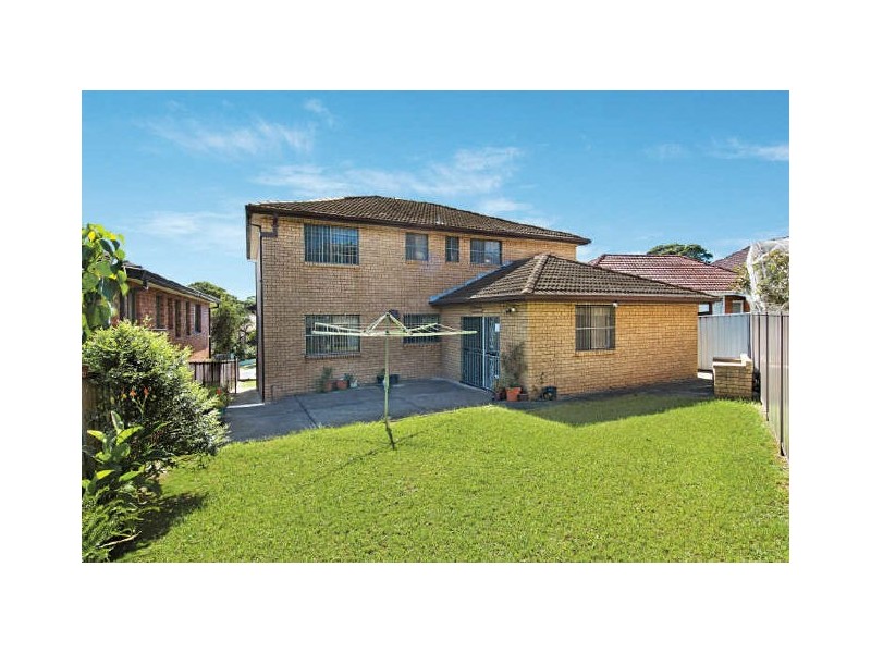1a Armstrong Street, Ashfield NSW 2131