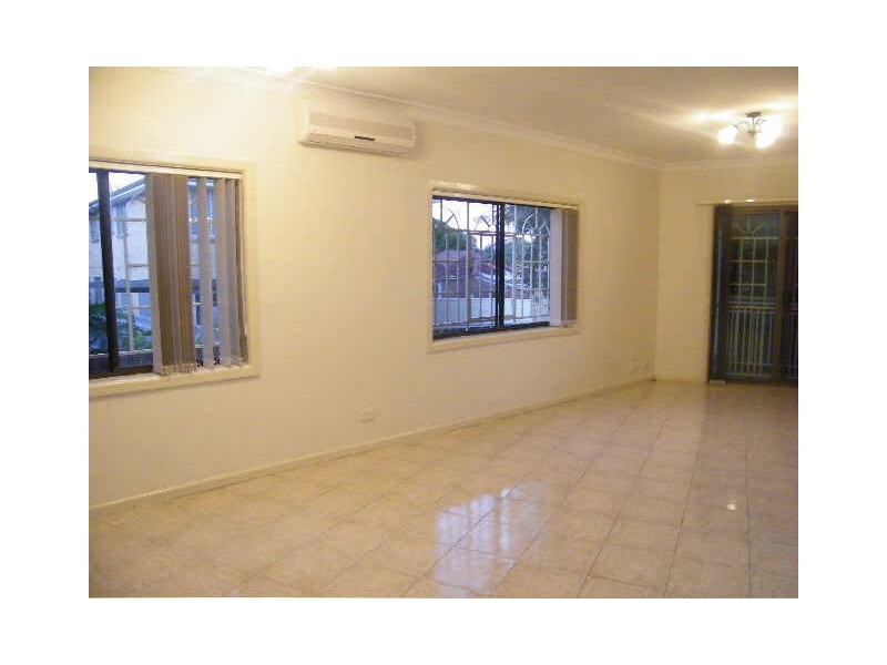 1 Woodlands Road, Ashfield NSW 2131