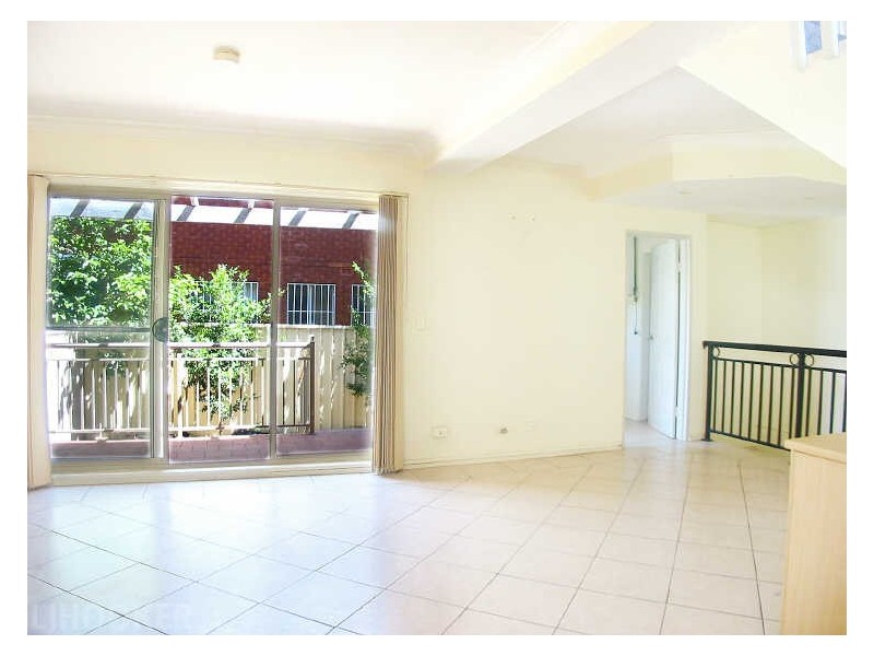 2/51 Gould Street, Campsie NSW 2194