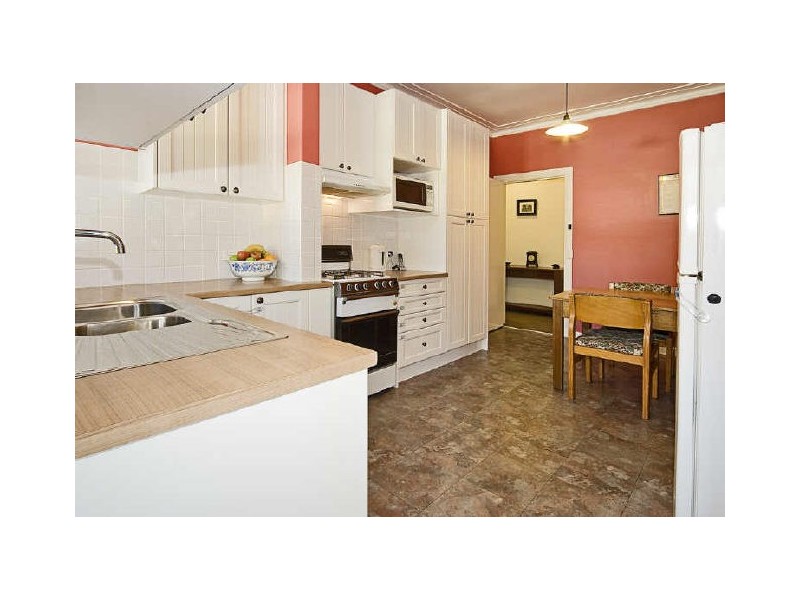 3/2a John Street, Ashfield NSW 2131