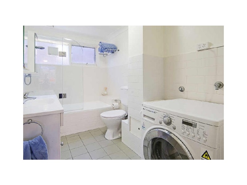 2/61 Palace Street, Ashfield NSW 2131