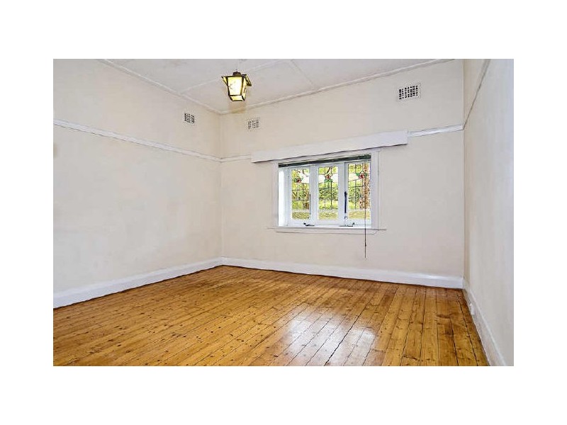 10 Broughton Street, Ashfield NSW 2131