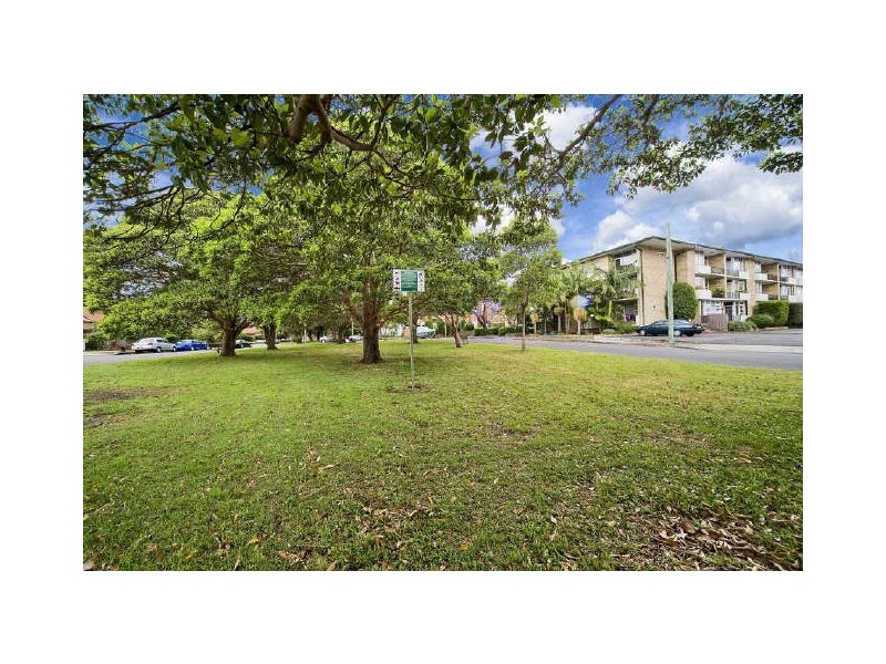 4/8 Brunswick Parade, Ashfield NSW 2131
