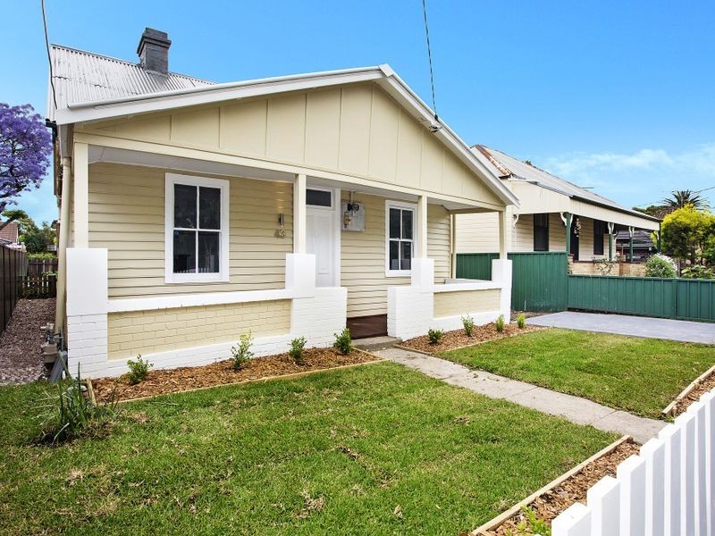 43 Cromwell Street, Croydon Park NSW 2133