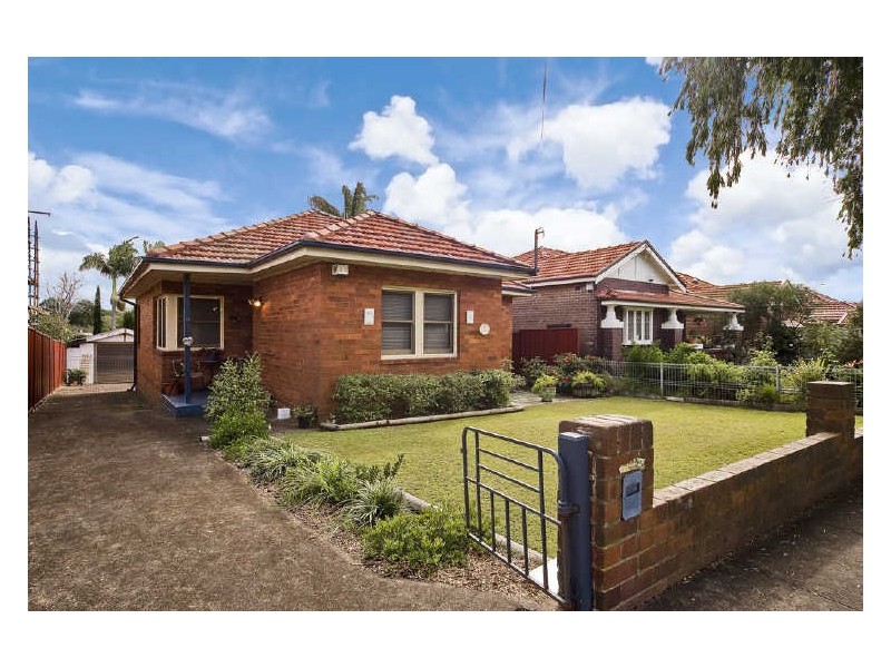 17 Walker Street, Canada Bay NSW 2046