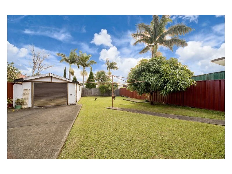 17 Walker Street, Canada Bay NSW 2046