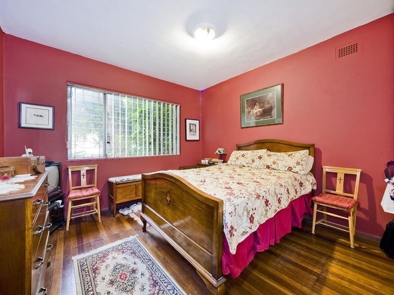1/92 Alt Street, Ashfield NSW 2131