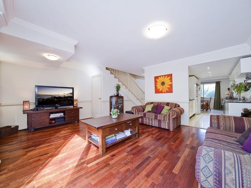 11/33 Hanks Street, Ashfield NSW 2131