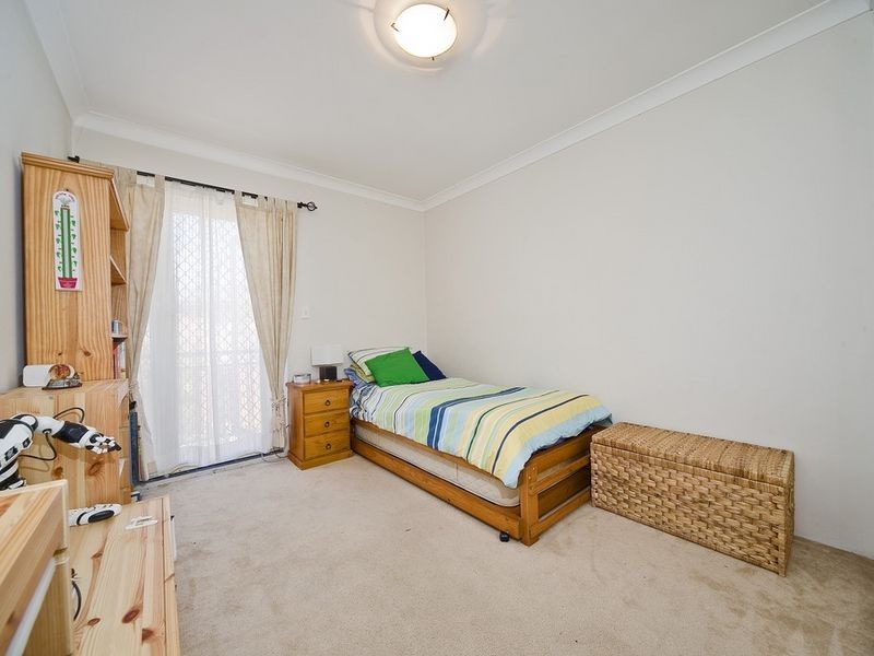 11/33 Hanks Street, Ashfield NSW 2131