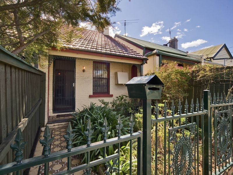 143 Park Avenue, Ashfield NSW 2131