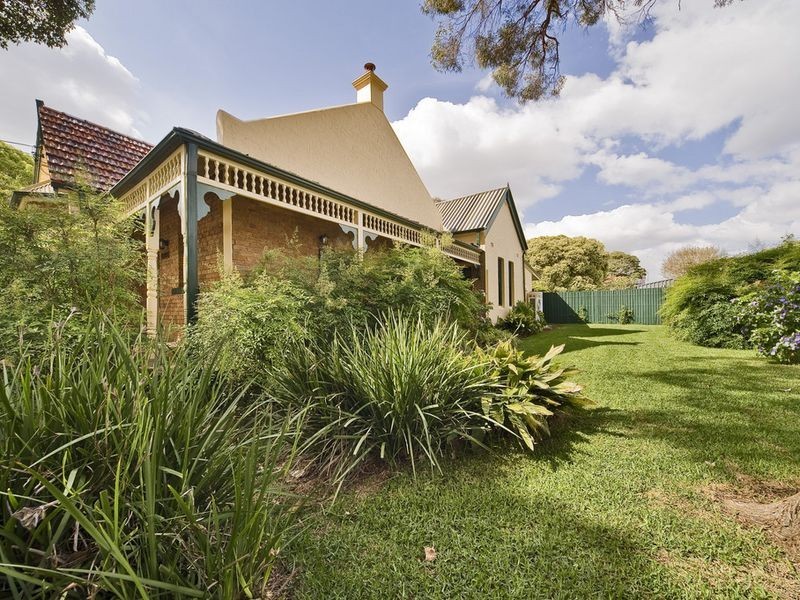 34 Park Avenue, Ashfield NSW 2131