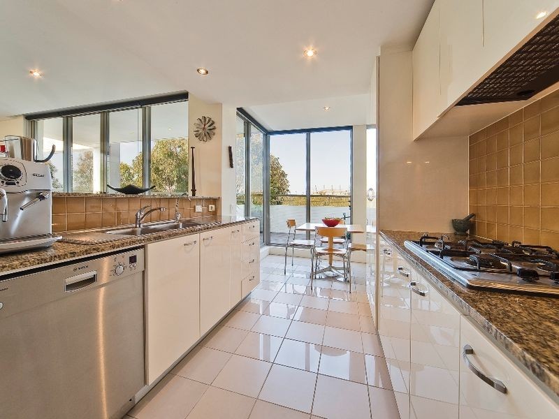 5/3 Devitt Avenue, Newington NSW 2127