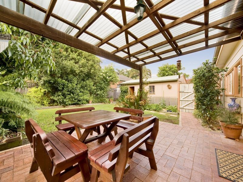 15 Knocklayde Street, Ashfield NSW 2131