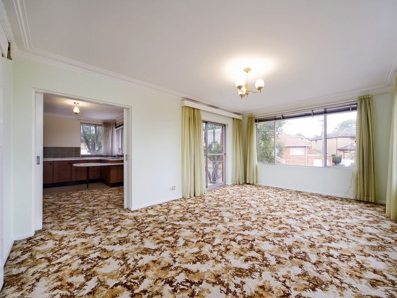 18 Hillcrest Avenue, Ashfield NSW 2131