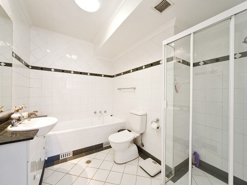 112/18-20 Knocklayde Street, Ashfield NSW 2131