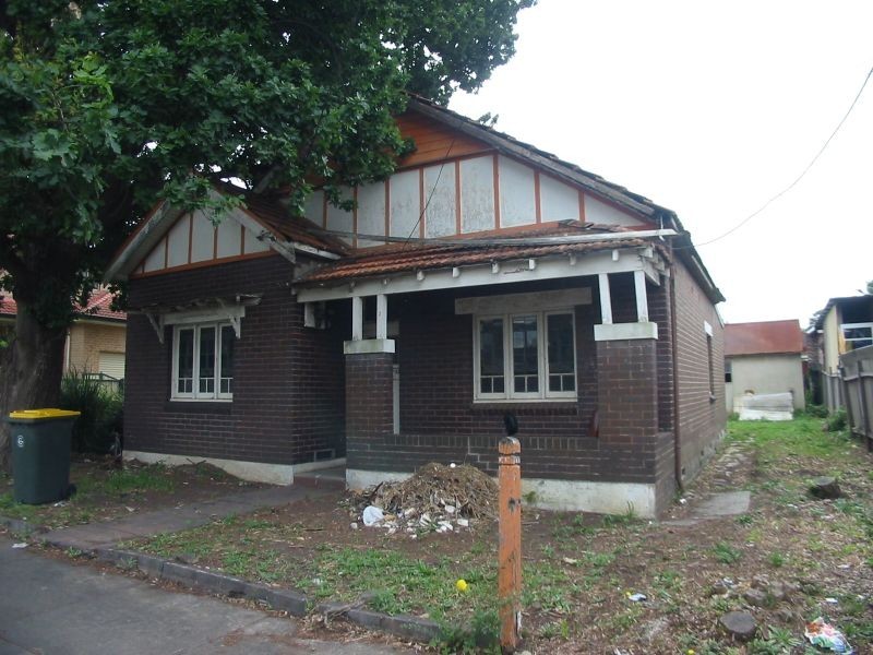 3 Evaline Street, Campsie NSW 2194