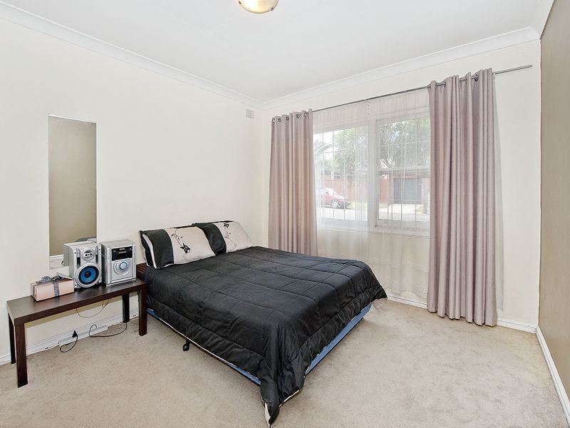 1/26 Morris Avenue, Croydon Park NSW 2133