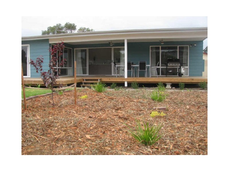 2 Talbot Road, Port Vincent SA 5581