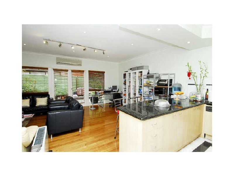 6 Continental Way, Prahran VIC 3181