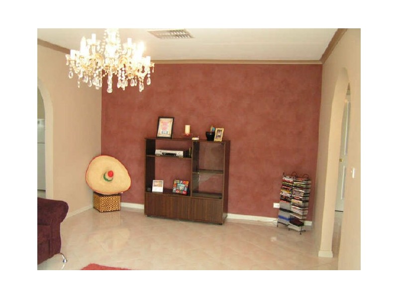 42 Ferris Ave, Deer Park VIC 3023