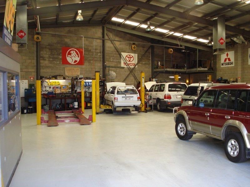 Cliffs Auto Repair Services, Adelaide SA 5000