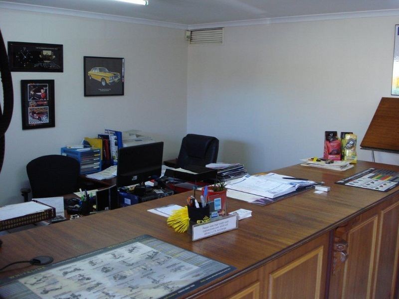 Cliffs Auto Repair Services, Adelaide SA 5000