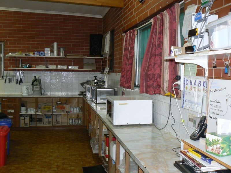 Doch’s Take Away, Lyndoch SA 5351