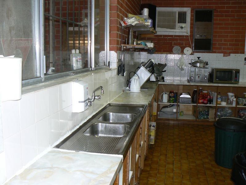 Doch’s Take Away, Lyndoch SA 5351