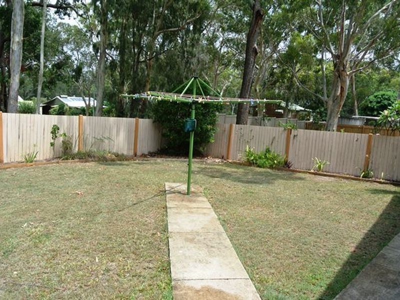 10 Dalpura Street, Macleay Island QLD 4184