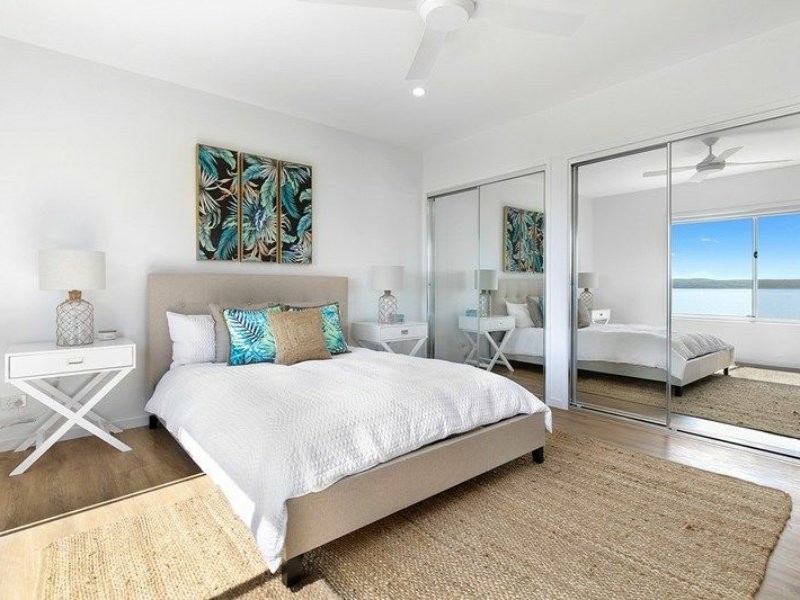 40 Blue Waters Crescent, Macleay Island QLD 4184