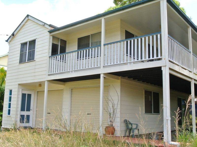33 Orion Street, Macleay Island QLD 4184