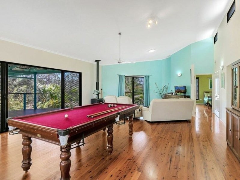 7-8 Boat Harbour Avenue, Macleay Island QLD 4184