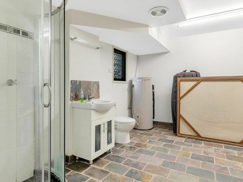 7-8 Boat Harbour Avenue, Macleay Island QLD 4184