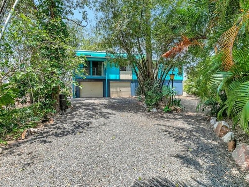 7-8 Boat Harbour Avenue, Macleay Island QLD 4184