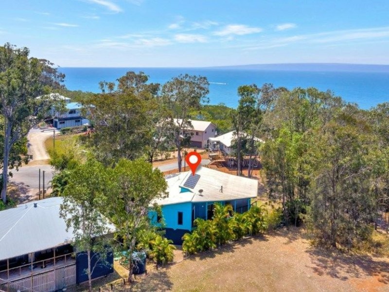 7-8 Boat Harbour Avenue, Macleay Island QLD 4184