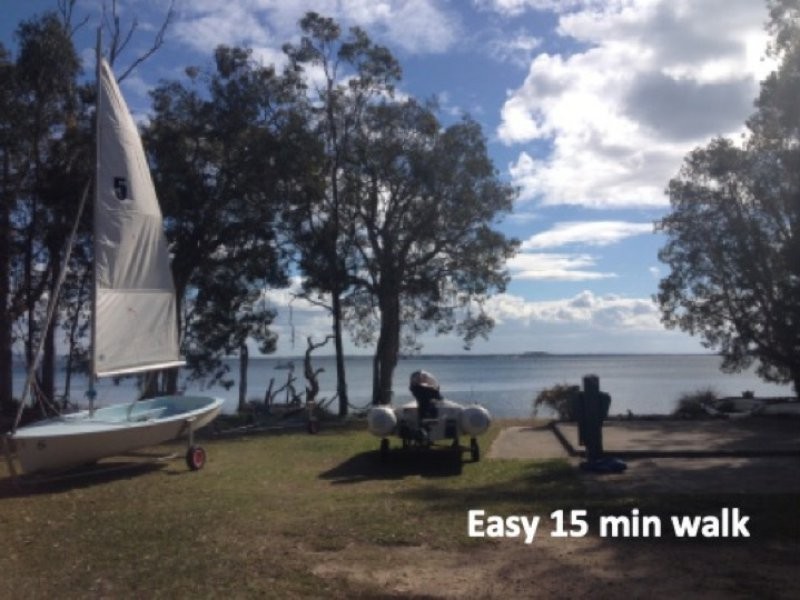 11 Oomool Street, Macleay Island QLD 4184