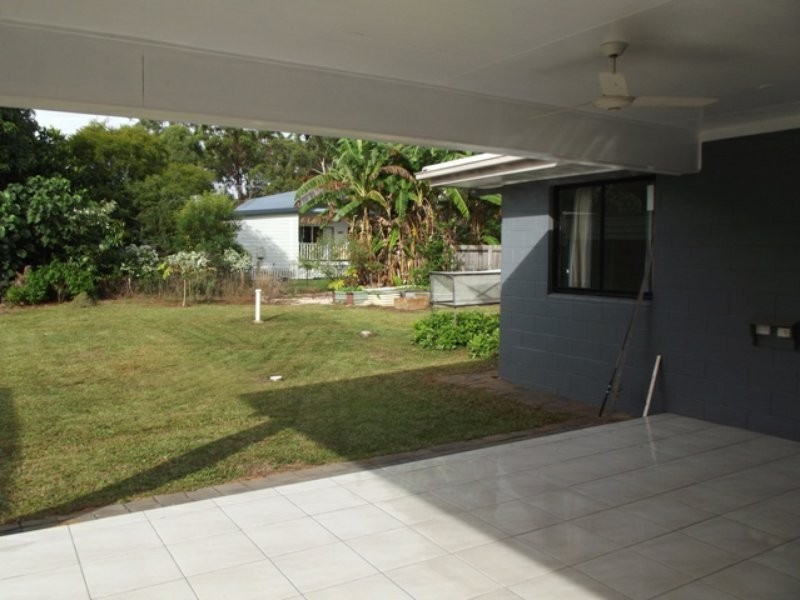 4 Citron Street, Macleay Island QLD 4184