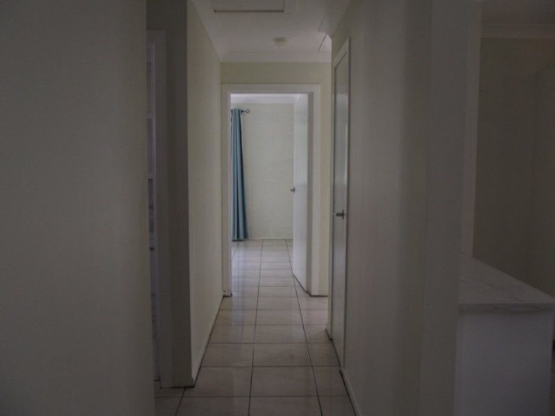 4 Citron Street, Macleay Island QLD 4184