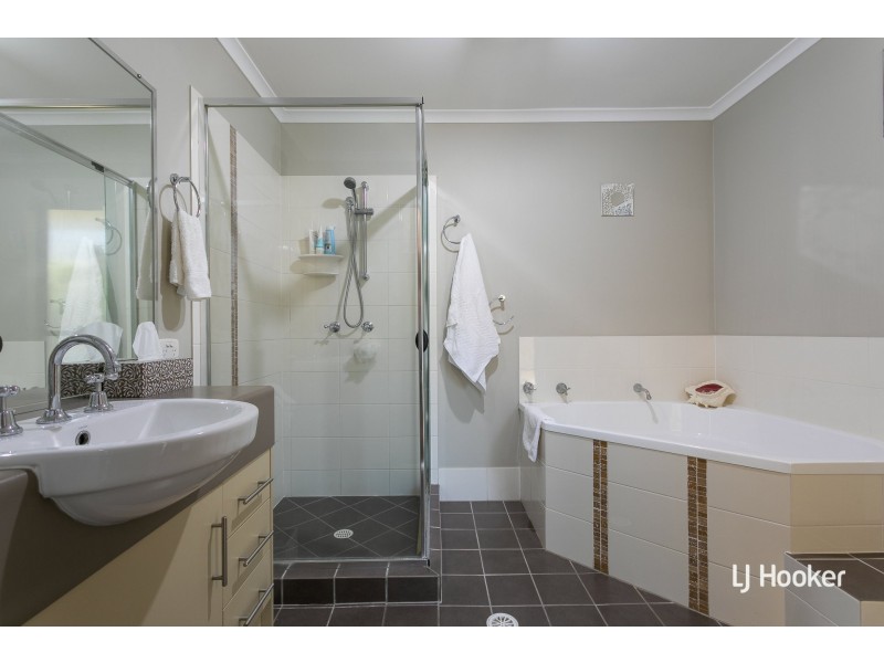 83 Habitat Drive, Redland Bay QLD 4165