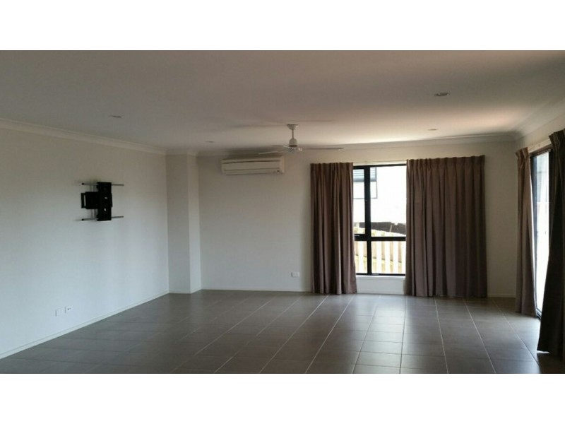 28 Helicia Circuit, Mount Cotton QLD 4165