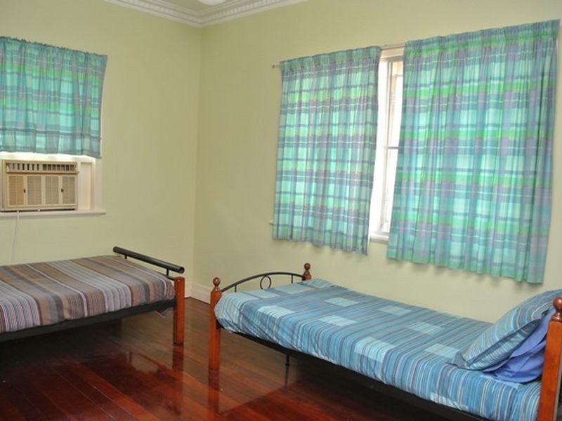 6 Benowa Street, Macleay Island QLD 4184