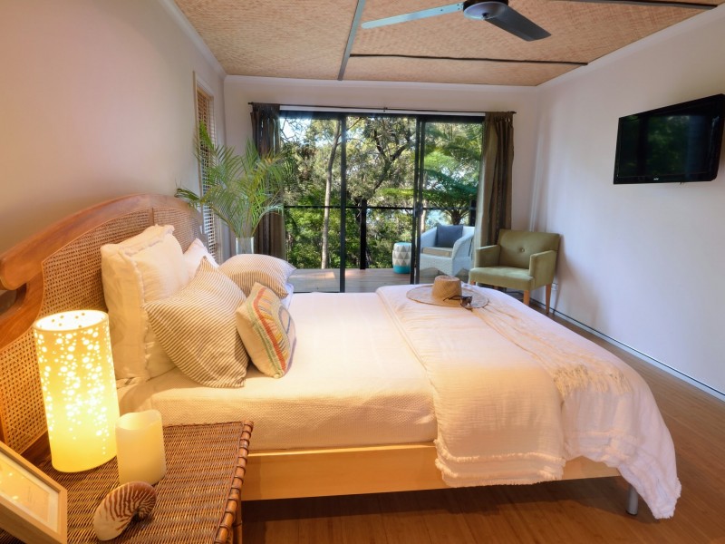 72 Beelong Street, Macleay Island QLD 4184