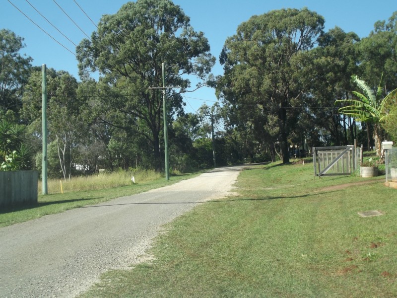 12 Granadilla Street, Macleay Island QLD 4184