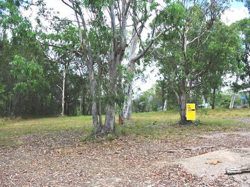 32 Cathy Street, Macleay Island QLD 4184