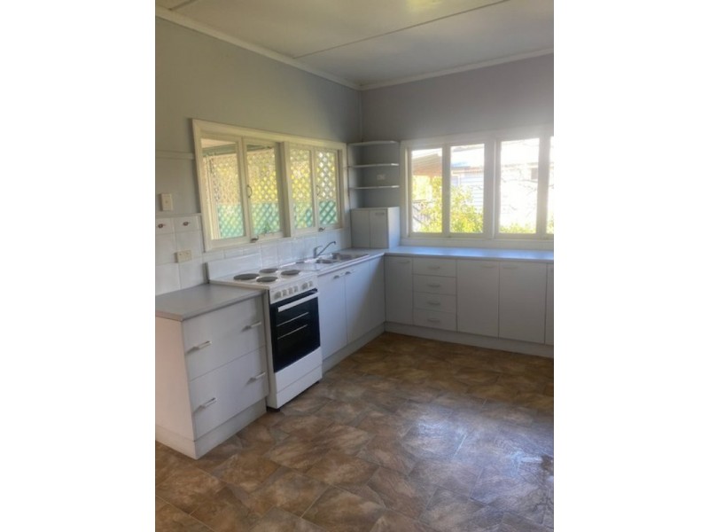 8 Gratton Terrace, Wynnum QLD 4178