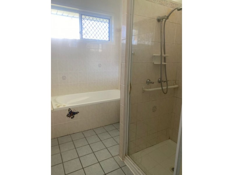 8 Gratton Terrace, Wynnum QLD 4178