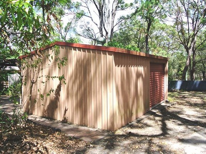 245-247 High Central Road, Macleay Island QLD 4184