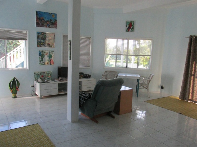 39 Tingara Street, Macleay Island QLD 4184