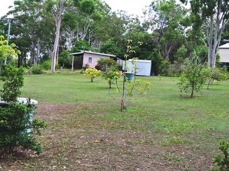 1 Charles Terrace, Macleay Island QLD 4184